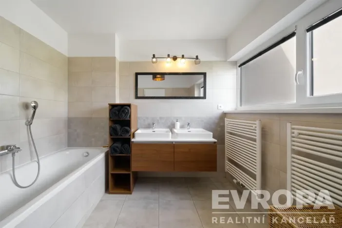 Prodej rodinného domu, Plzeň - Valcha, Jiřičková, 130 m2