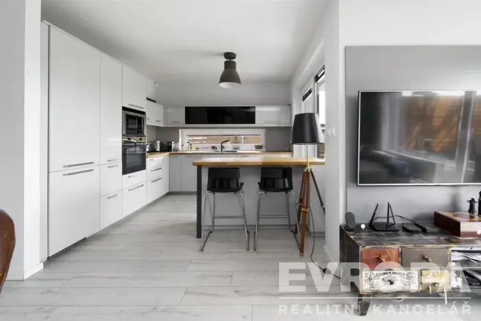 Prodej rodinného domu, Plzeň - Valcha, Jiřičková, 130 m2