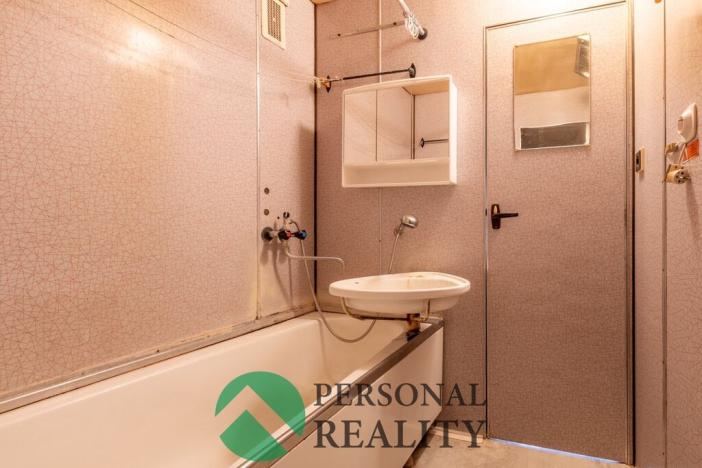 Prodej bytu 3+1, Praha - Prosek, Bílinská, 55 m2