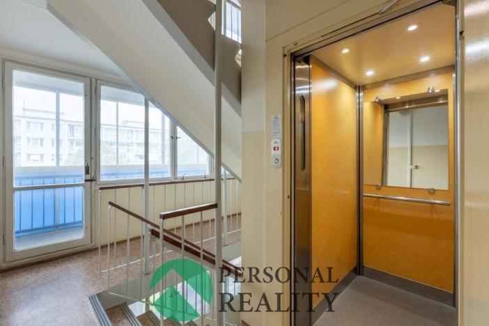 Prodej bytu 3+1, Praha - Prosek, Bílinská, 55 m2