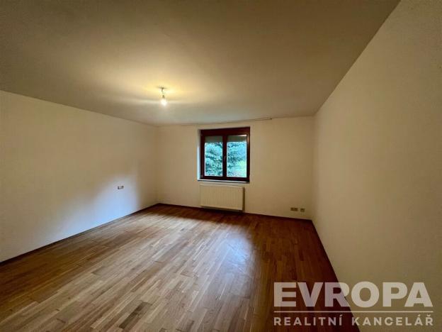 Prodej rodinného domu, Javorník, 270 m2