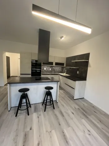 Pronájem bytu 2+kk, Olomouc, Dobrovského, 64 m2