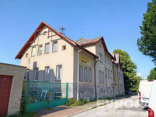 Prodej komerční nemovitosti, Jablonec nad Nisou, Zlatá, 1530 m2