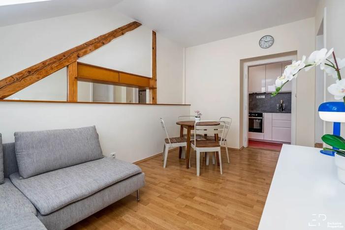 Pronájem bytu 3+1, Praha - Libeň, Novákových, 60 m2
