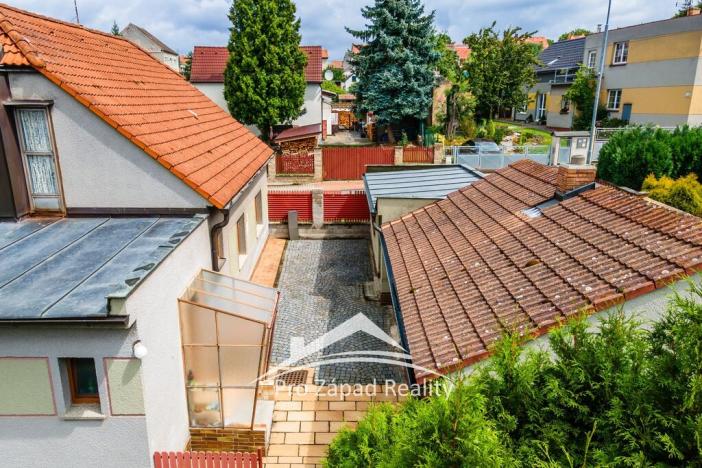 Prodej rodinného domu, Chlumčany, Komenského, 154 m2