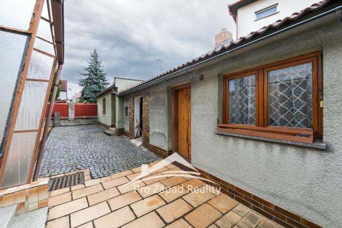 Prodej rodinného domu, Chlumčany, Komenského, 154 m2