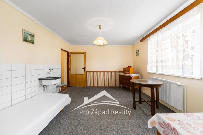 Prodej rodinného domu, Chlumčany, Komenského, 154 m2