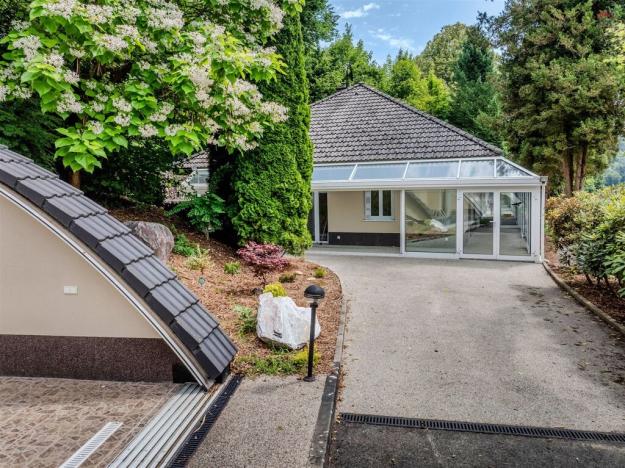 Prodej rodinného domu, Turnov - Bukovina, 450 m2