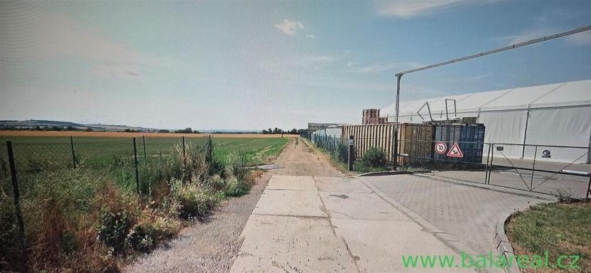 Prodej pole, Šlapanice, 2007 m2