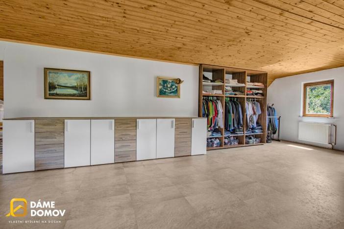 Prodej restaurace, Vsetín, Semetín, 324 m2