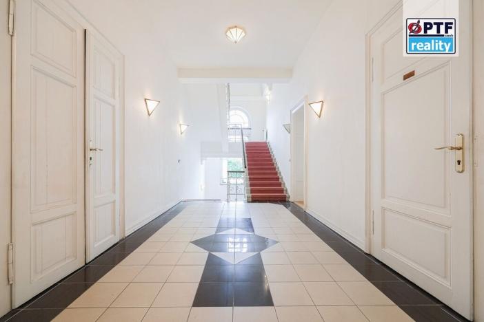 Prodej rodinného domu, Varnsdorf, Bratislavská, 763 m2