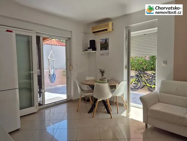 Prodej bytu 2+kk, Novalja, Chorvatsko, 45 m2