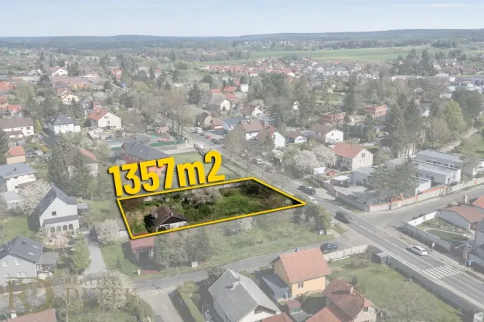Prodej pozemku pro bydlení, Mukařov, 1357 m2