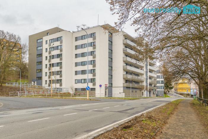 Prodej bytu 2+kk, Karlovy Vary, Mattoniho nábřeží, 62 m2