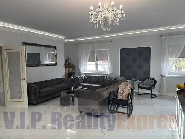 Prodej rodinného domu, Veleň, 176 m2