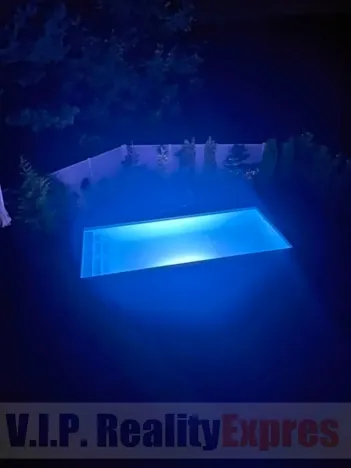 Prodej vily, Květnice, 480 m2