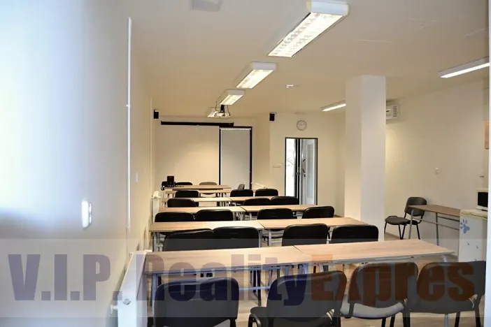 Prodej obchodního prostoru, Praha - Střížkov, Bohušovická, 259 m2