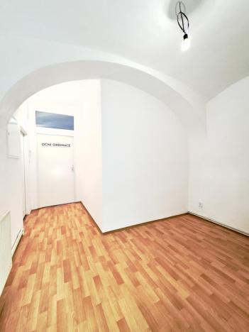 Pronájem obchodního prostoru, Česká Lípa, Moskevská, 63 m2