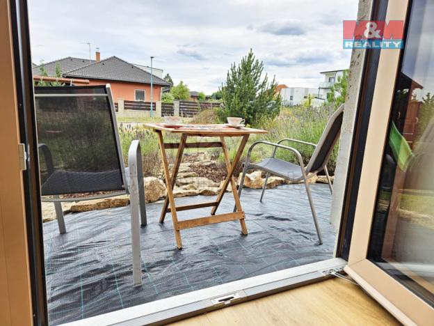 Pronájem bytu 1+kk, Bradlec, U Borku, 30 m2