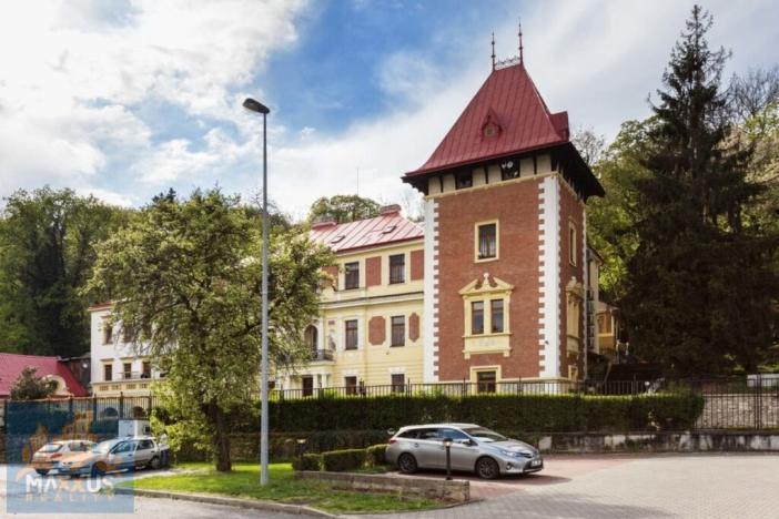Pronájem kanceláře, Praha - Hlubočepy, Na Zlíchově, 21 m2