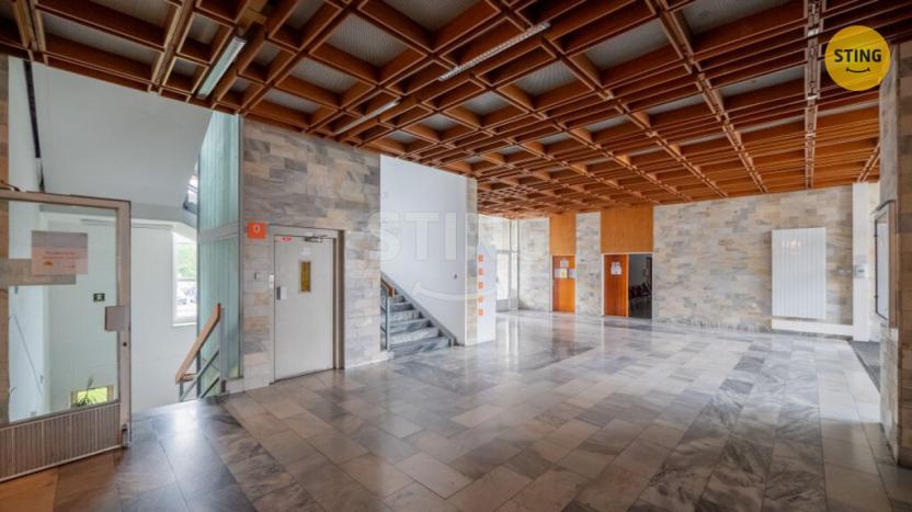 Prodej kanceláře, Bruntál, Zahradní, 2589 m2