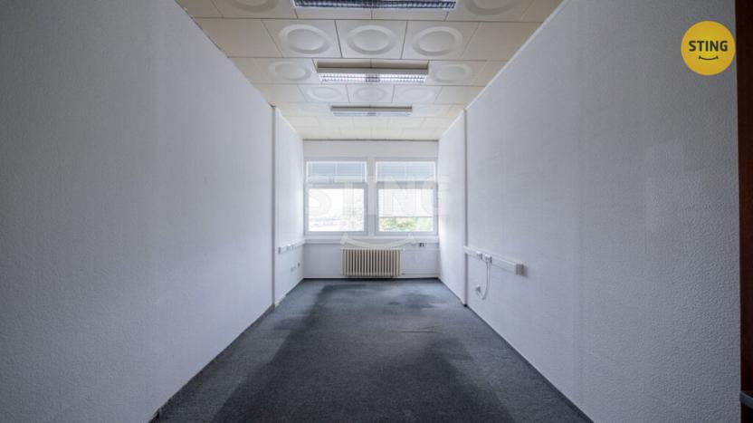 Prodej kanceláře, Bruntál, Zahradní, 2589 m2