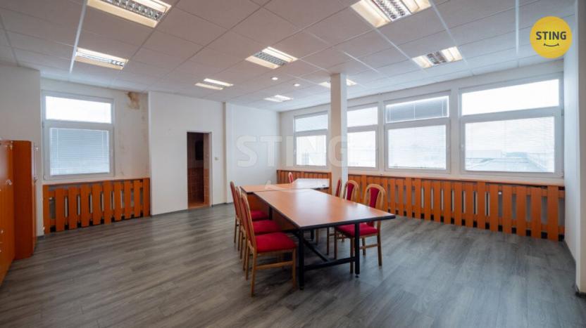 Prodej kanceláře, Bruntál, Zahradní, 2589 m2