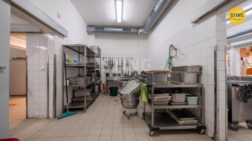 Prodej kanceláře, Bruntál, Zahradní, 2589 m2