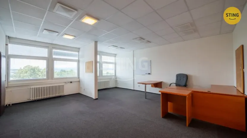 Prodej kanceláře, Bruntál, Zahradní, 2589 m2