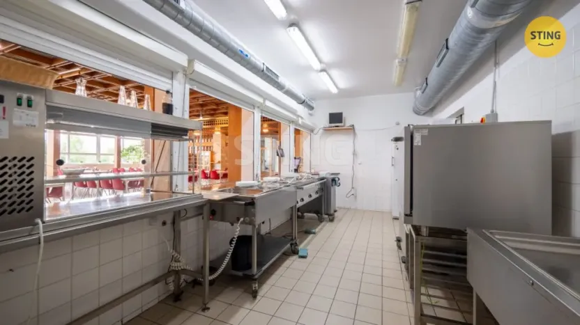 Prodej kanceláře, Bruntál, Zahradní, 2589 m2