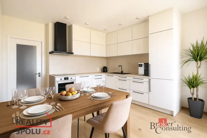 Prodej bytu 2+1, Nemanice, 59 m2