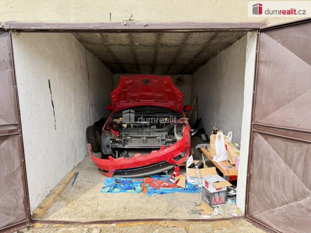 Prodej garáže, Lužec nad Vltavou, Šmeralova, 21 m2