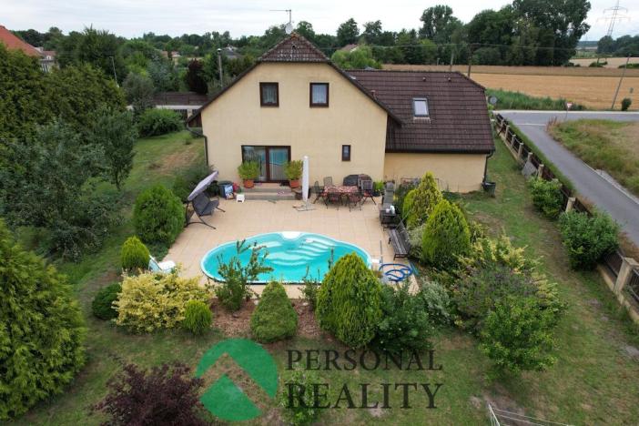 Prodej rodinného domu, Malý Újezd, 206 m2