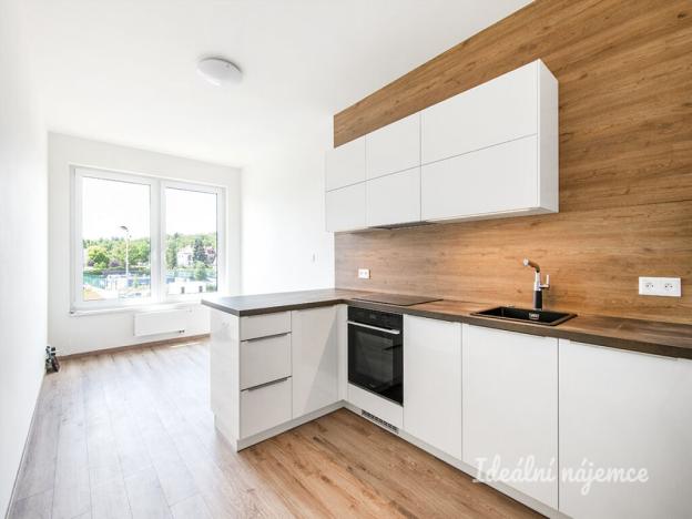 Pronájem bytu 2+kk, Praha - Strašnice, Počernická, 39 m2