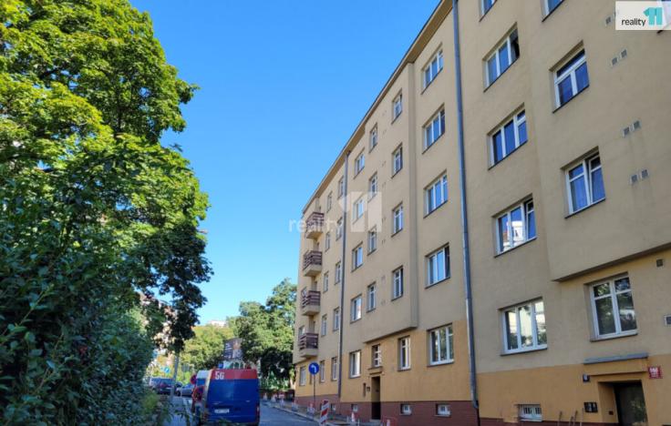 Pronájem bytu 3+kk, Praha - Vršovice, Gruzínská, 67 m2