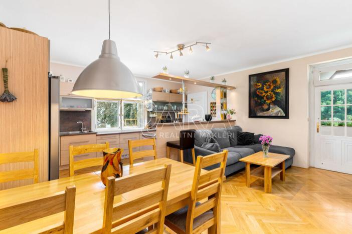 Prodej vily, Nižbor, Nad Sklárnou, 747 m2