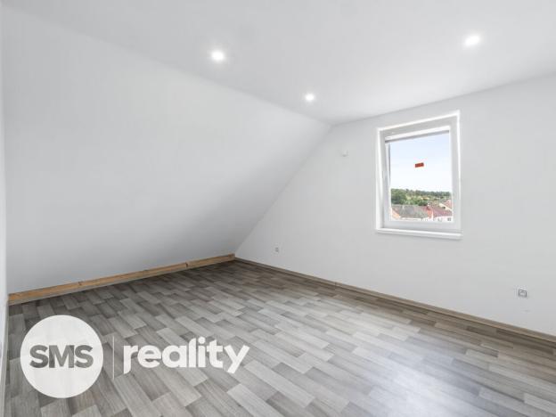 Pronájem bytu 4+kk, Trnava, 95 m2