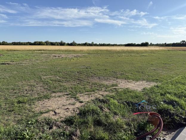 Prodej pozemku pro bydlení, Sány, 927 m2