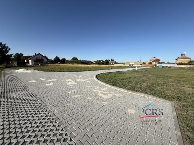 Prodej pozemku pro bydlení, Sány, 927 m2