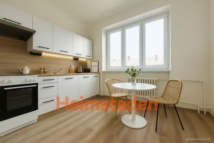 Pronájem bytu 3+1, Karviná - Nové Město, Urxova, 73 m2