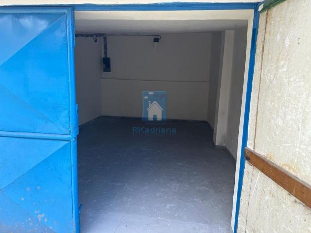 Pronájem garáže, Příbram, Březnická, 21 m2