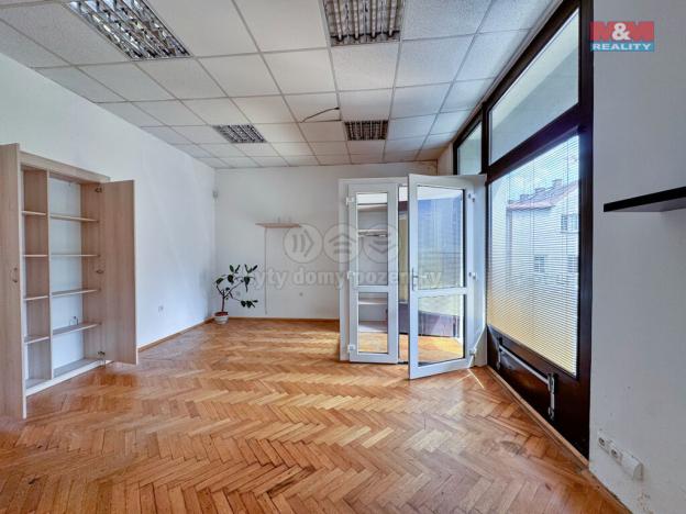 Pronájem obchodního prostoru, Liberec - Liberec VII-Horní Růžodol, Karoliny Světlé, 32 m2