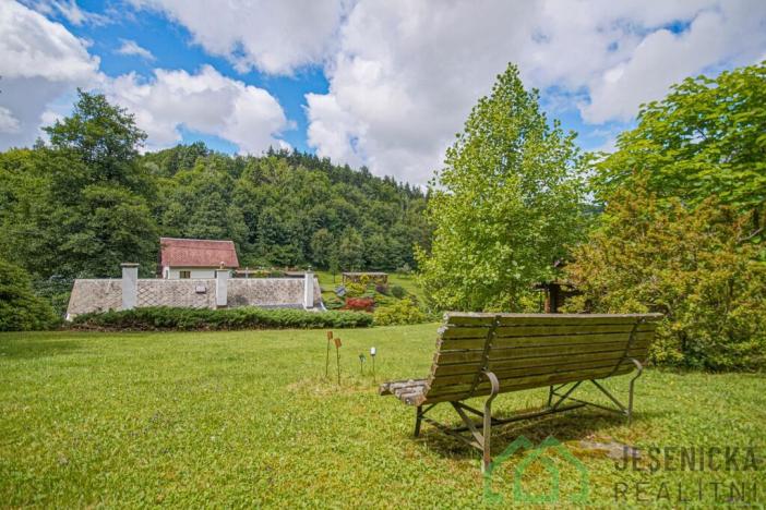 Prodej rodinného domu, Javorník - Travná, 75 m2