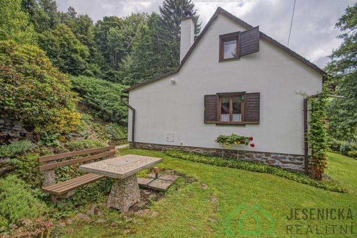 Prodej rodinného domu, Javorník - Travná, 75 m2