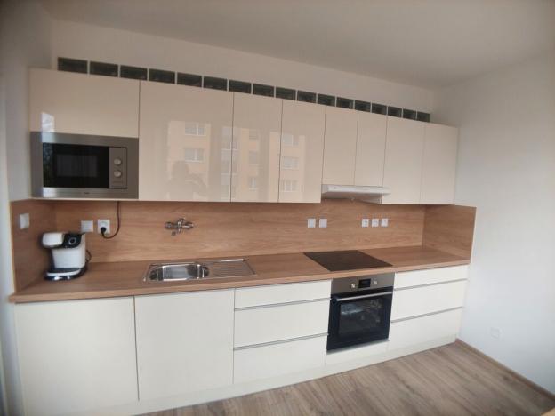 Pronájem bytu 2+1, Tábor, Jesenského, 57 m2