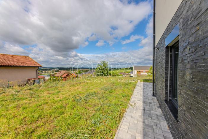 Prodej rodinného domu, Struhařov, 178 m2