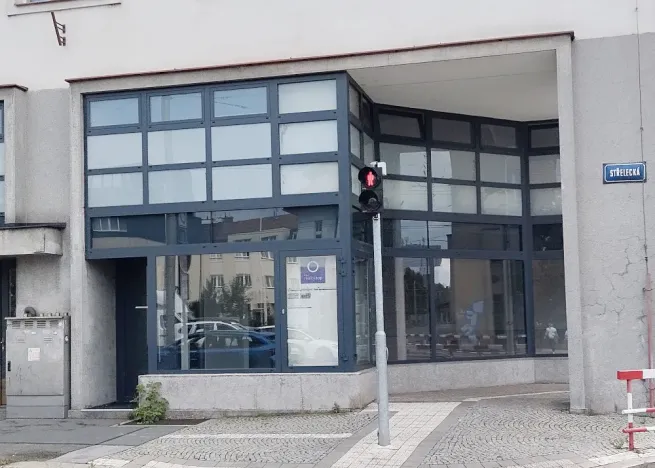 Pronájem obchodního prostoru, Hradec Králové, Střelecká, 185 m2