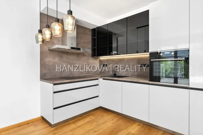 Pronájem bytu 3+kk, České Budějovice - České Budějovice 2, Branišovská, 75 m2