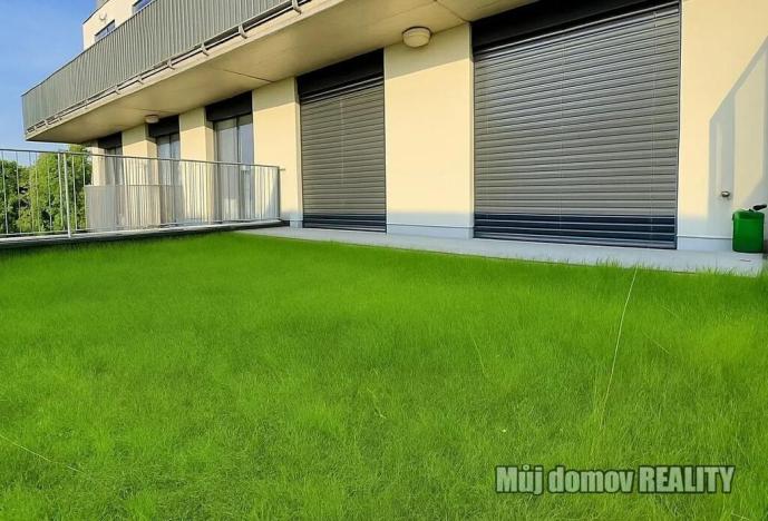 Pronájem bytu 2+kk, Praha - Řepy, Hofbauerova, 44 m2
