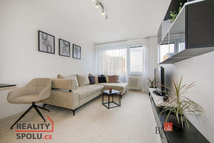 Prodej bytu 2+1, Praha - Ruzyně, Vlastina, 41 m2